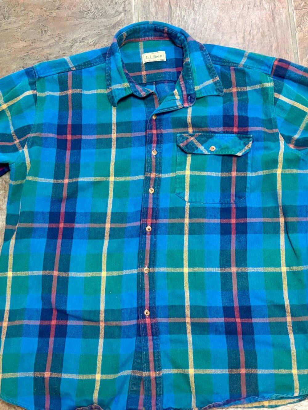~~L.L. Bean Men's Vintage XL Flannel Shirt Blue/Green Plaid, Button Down****sizi